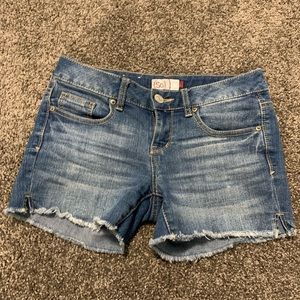 jean shorts!